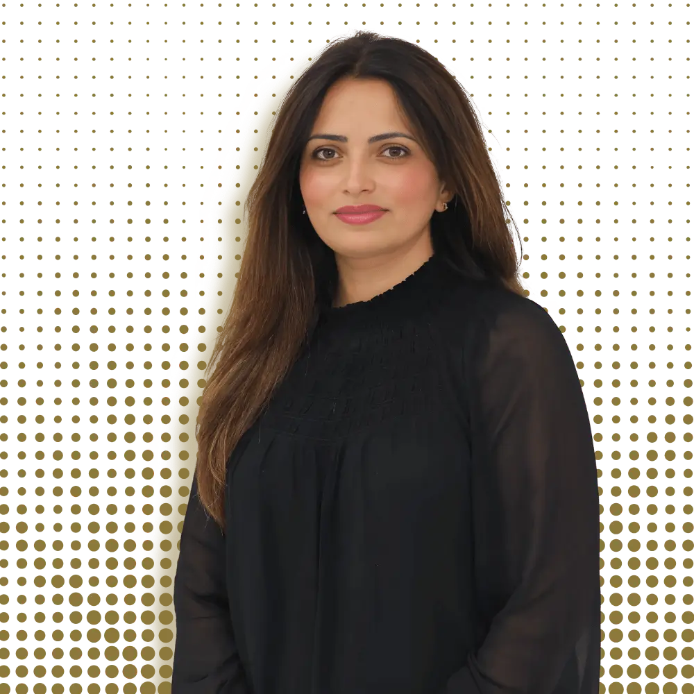 Dr Saira Kiyani